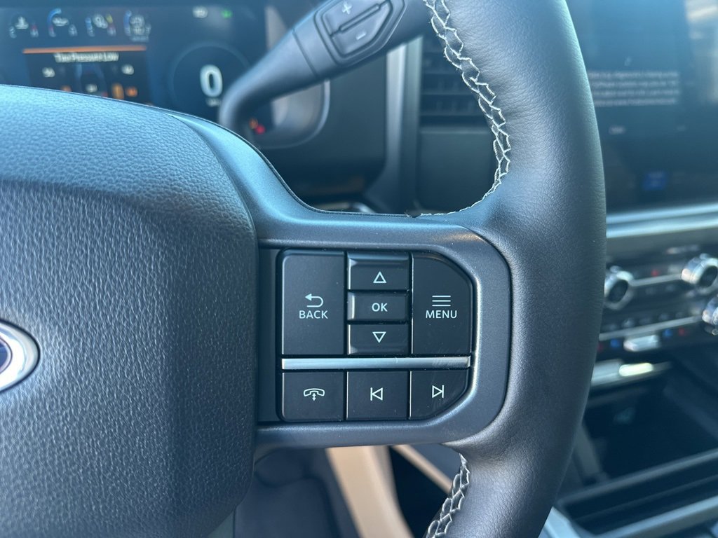 New 2025 Ford F350 Lariat image 12