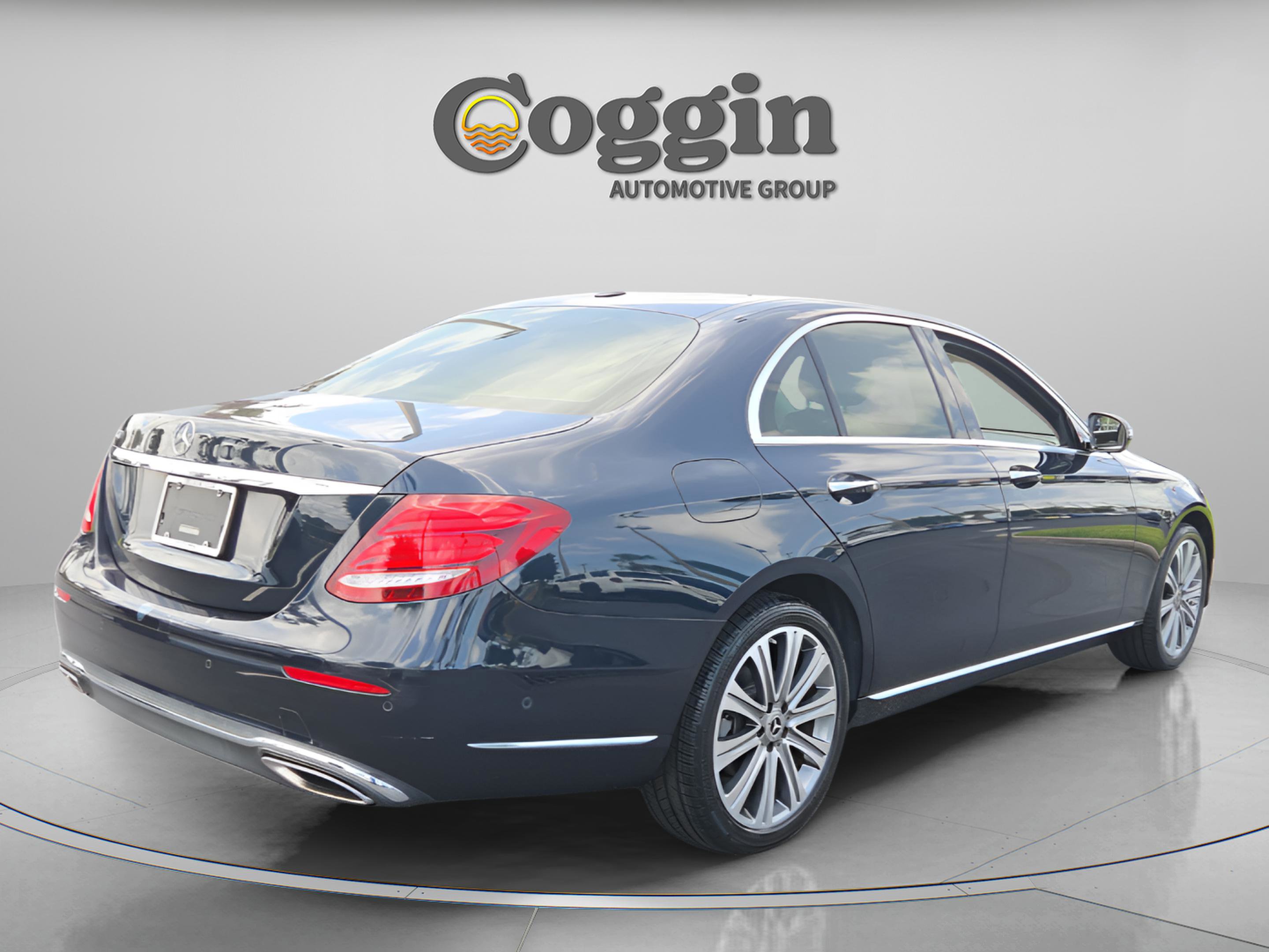 Used 2018 Mercedes-Benz E 300 image 5
