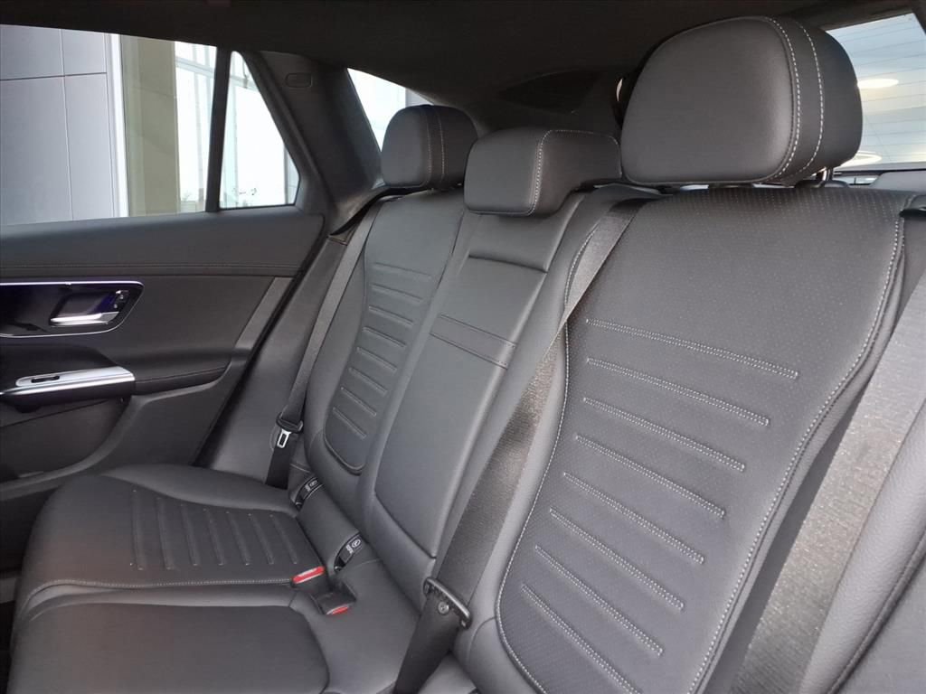New 2026 Mercedes-Benz GLC 300 4MATIC image 26