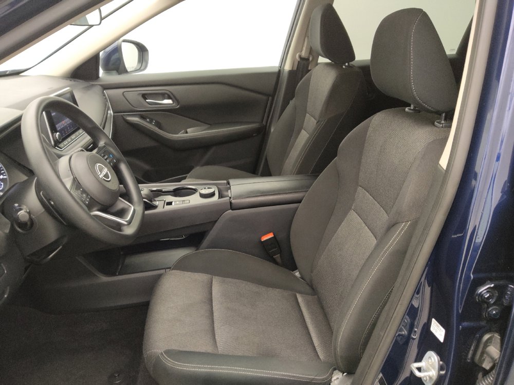 Used 2024 Nissan Rogue SV AWD/4WD image 17