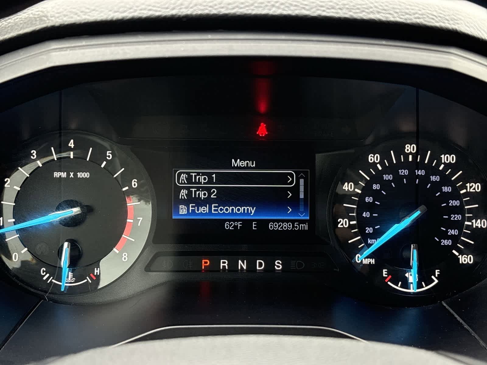 Used 2018 Ford Edge SE FWD image 12