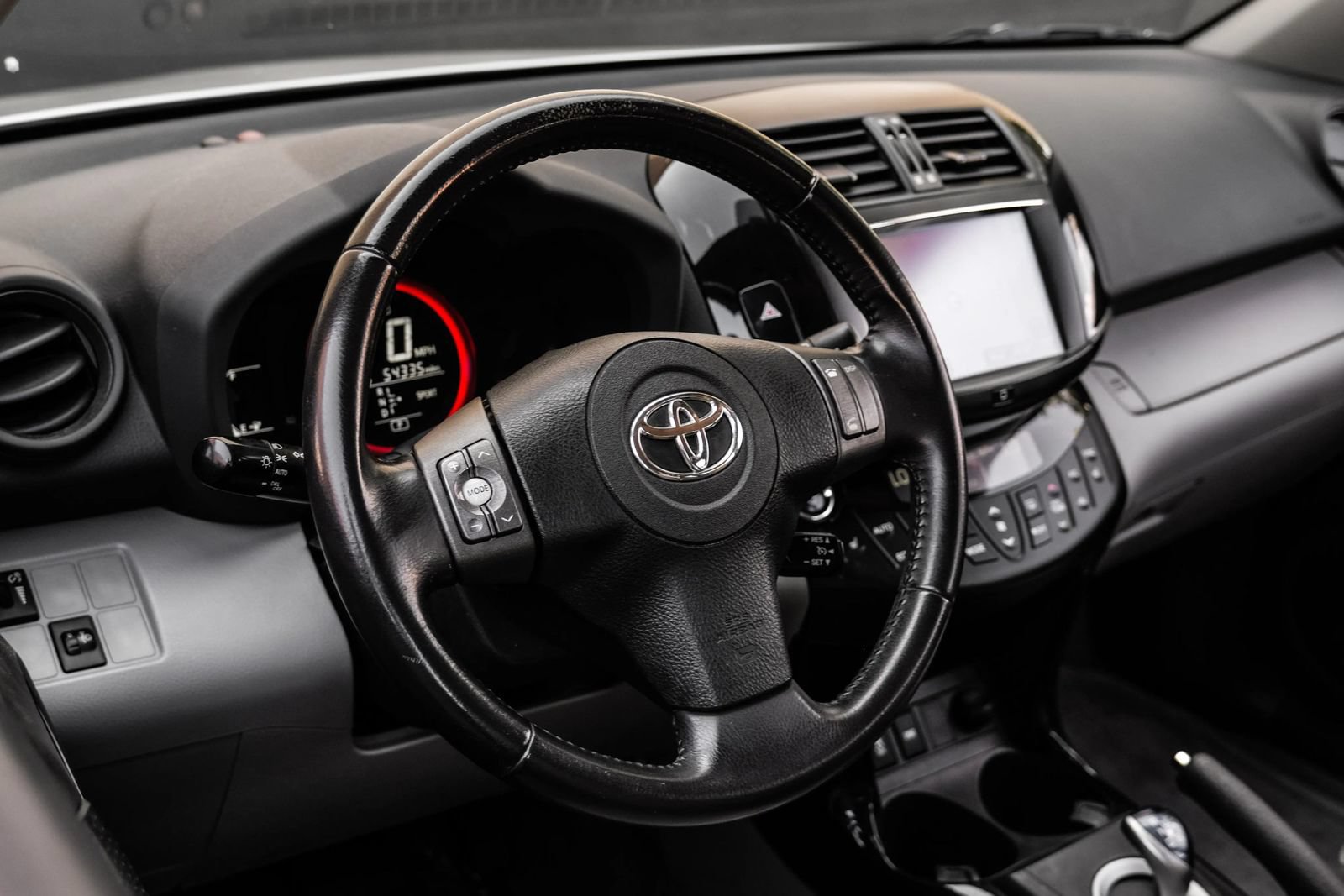 Used 2014 Toyota RAV4 EV FWD image 13