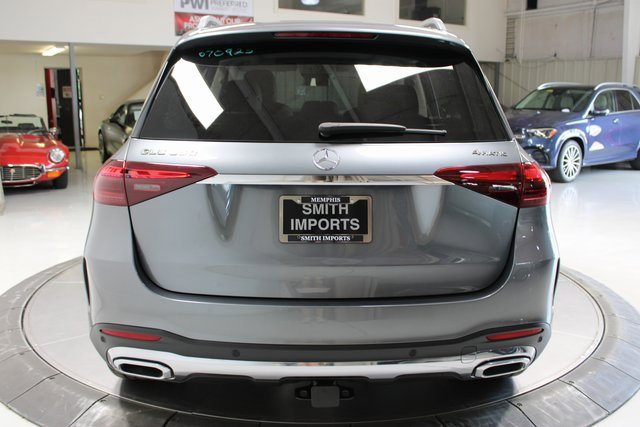 Used 2024 Mercedes-Benz GLE 350 4MATIC w/ AMG Line Exterior image 5