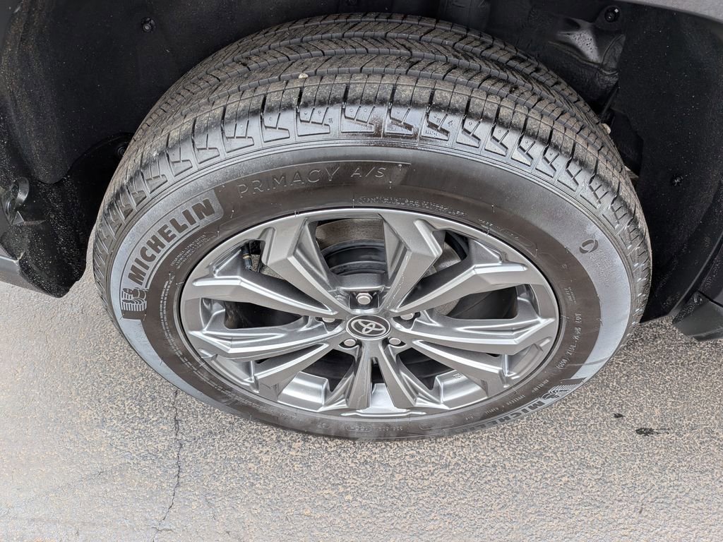 Used 2025 Toyota RAV4 XLE Premium w/ Weather Package image 9