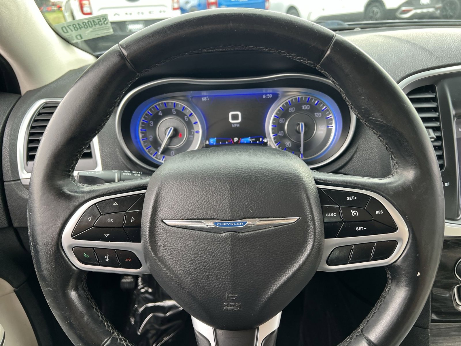 Used 2017 Chrysler 300 Limited image 13
