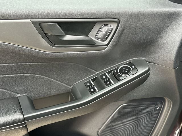 Used 2023 Ford Escape Active AWD/4WD image 17