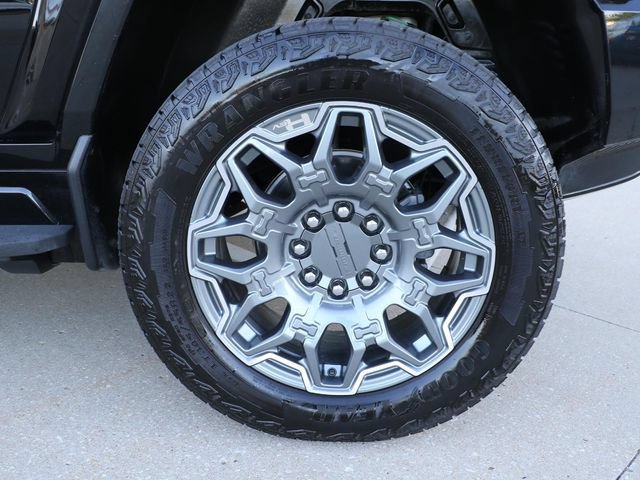 Used 2024 GMC Hummer EV 3X AWD/4WD image 8