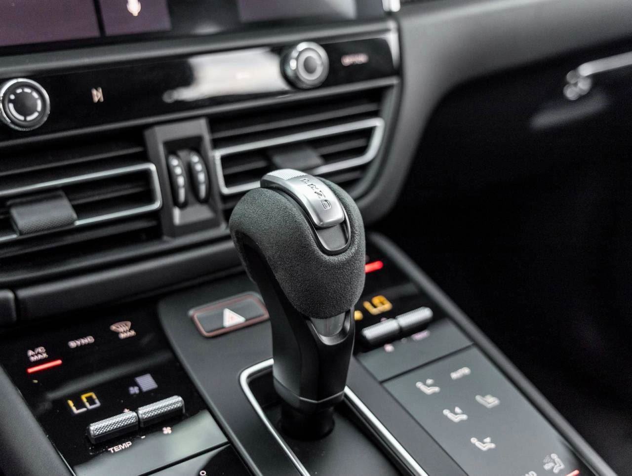 Used 2023 Porsche Macan GTS image 72