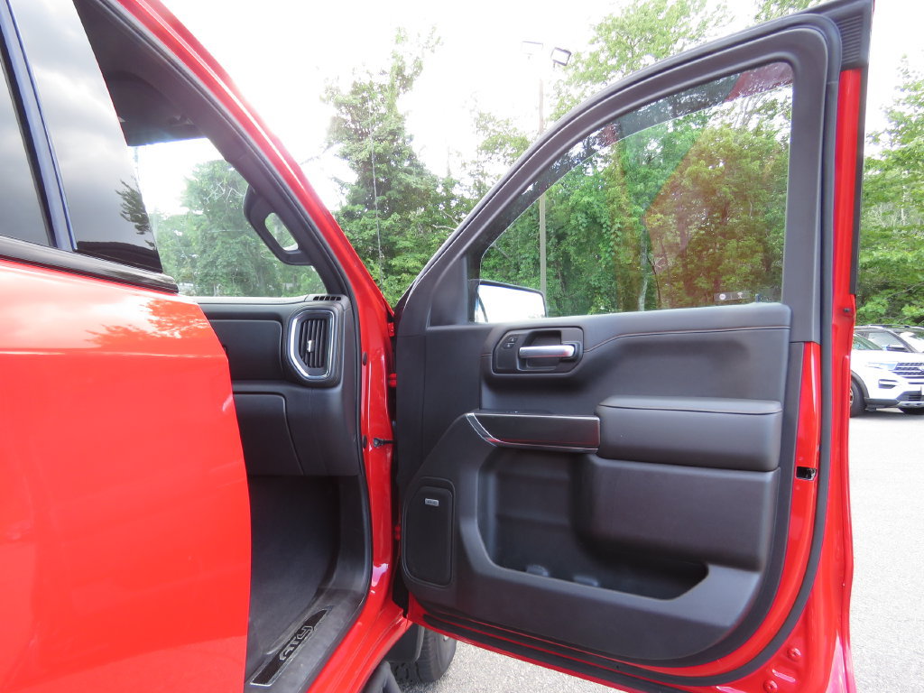 Used 2021 GMC Sierra 1500 AT4 w/ AT4 Preferred Package AWD/4WD image 12