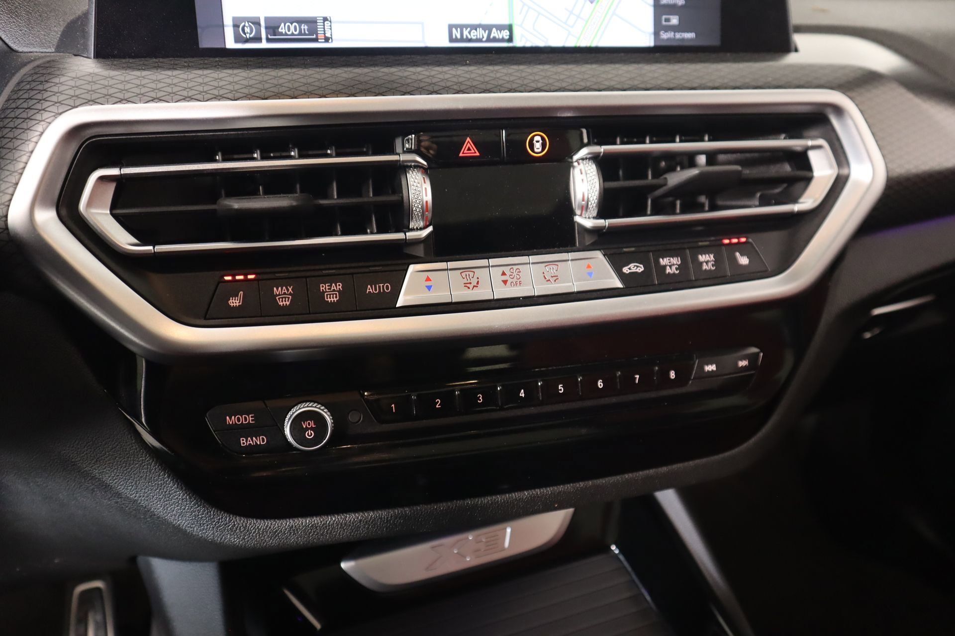 Used 2024 BMW X3 sDrive30i w/ M Sport Package image 8