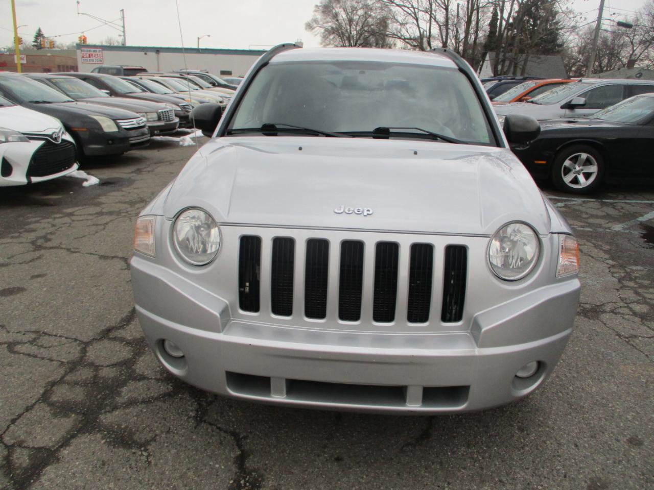 Used 2010 Jeep Compass Sport image 3