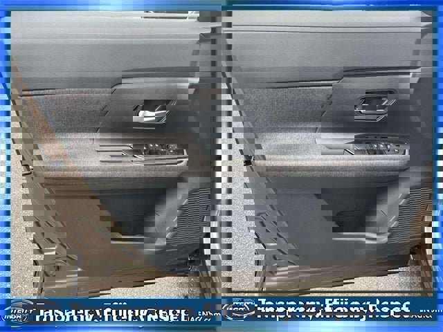 Certified 2025 Nissan Kicks SV image 16