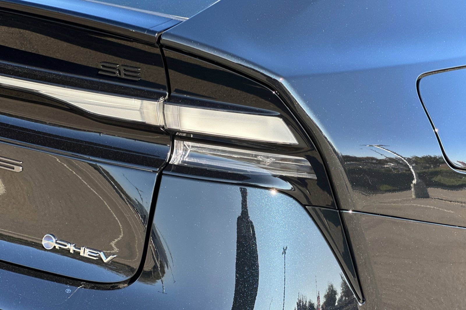 New 2026 Toyota Prius Plug-In Hybrid FWD image 31