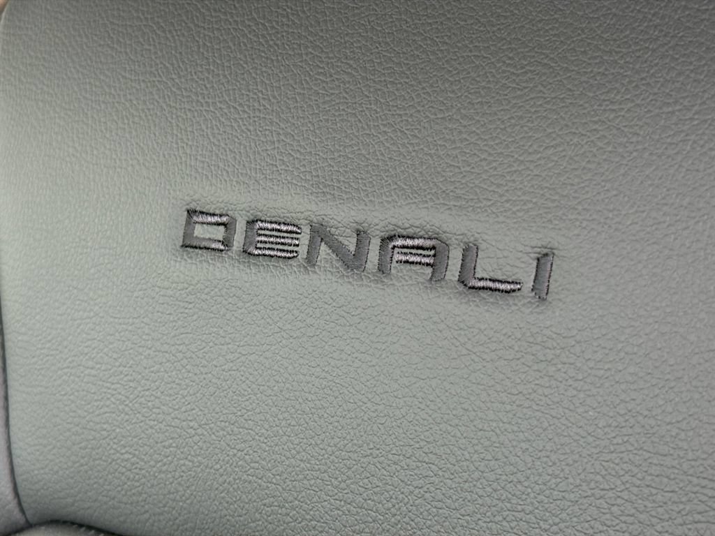New 2026 GMC Canyon Denali w/ LPO, Denali Black Edition AWD/4WD image 45