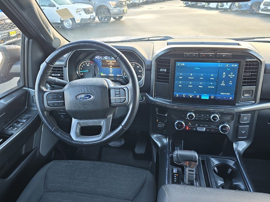 Certified 2022 Ford F150 XLT w/ Equipment Group 302A High image 21