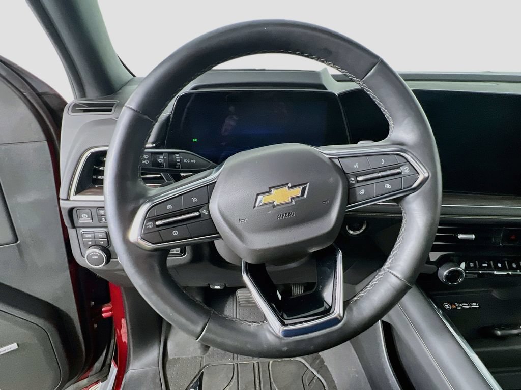Certified 2025 Chevrolet Suburban Premier AWD/4WD image 11