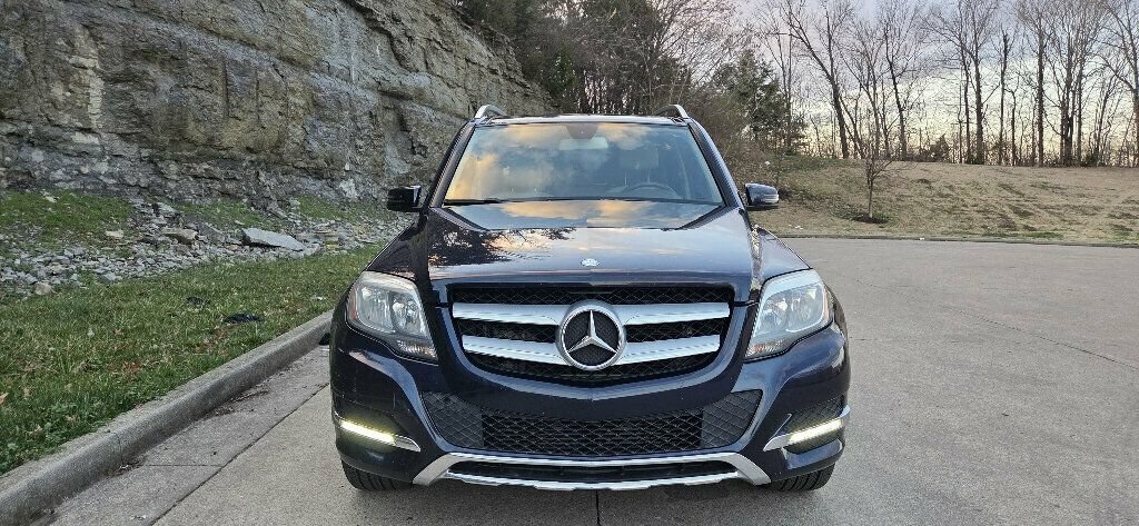 Used 2014 Mercedes-Benz GLK 250 BlueTEC 4MATIC image 5