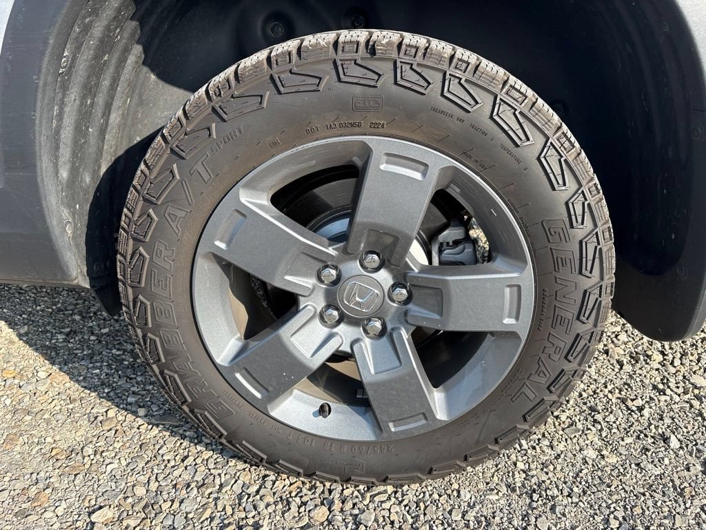 Used 2025 Honda Ridgeline TrailSport image 6