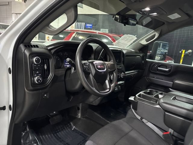 Used 2021 GMC Sierra 2500 4x4 Crew Cab w/ Convenience Package image 10