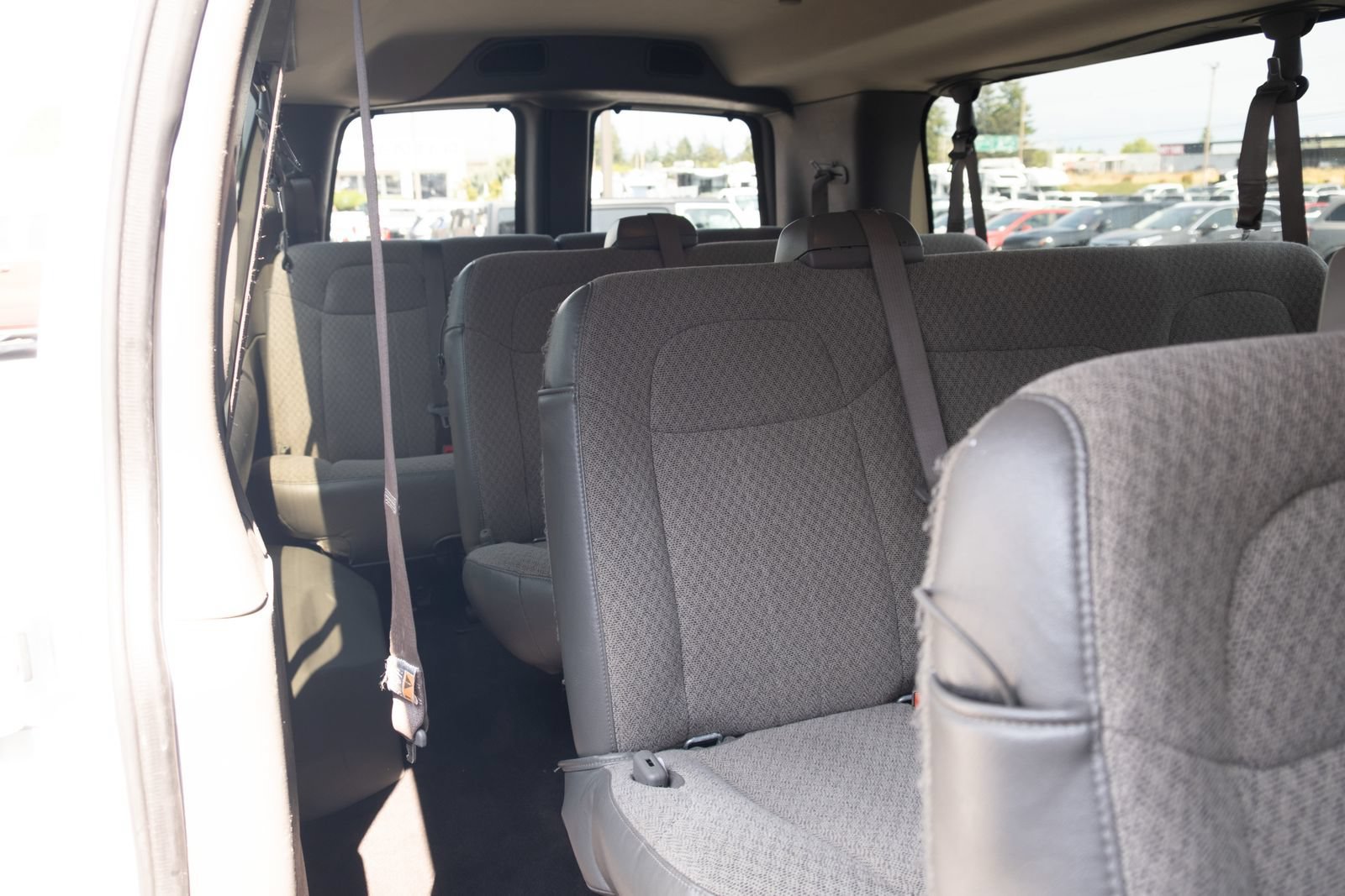 Used 2025 Chevrolet Express 3500 LT w/ LT Preferred Equipment Group RWD image 11