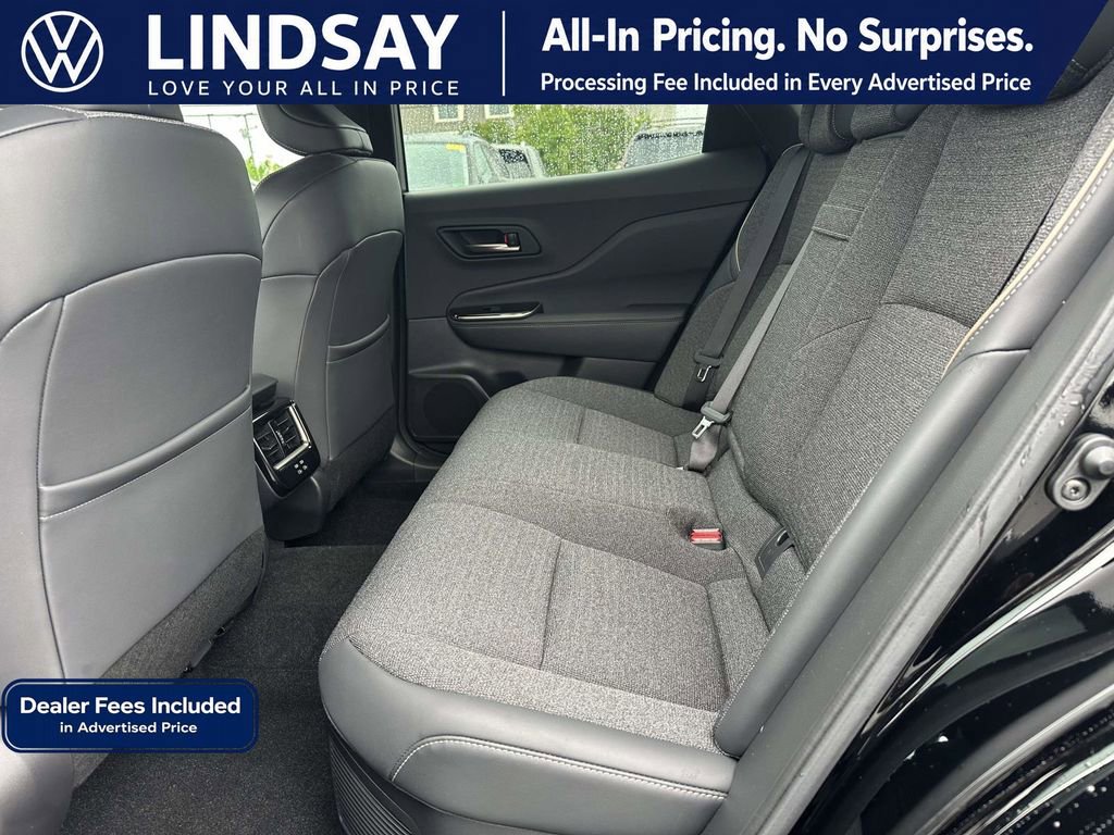 Used 2024 Toyota Crown AWD/4WD image 14