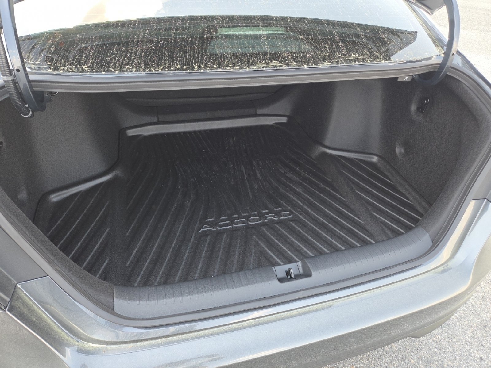 New 2026 Honda Accord LX image 13