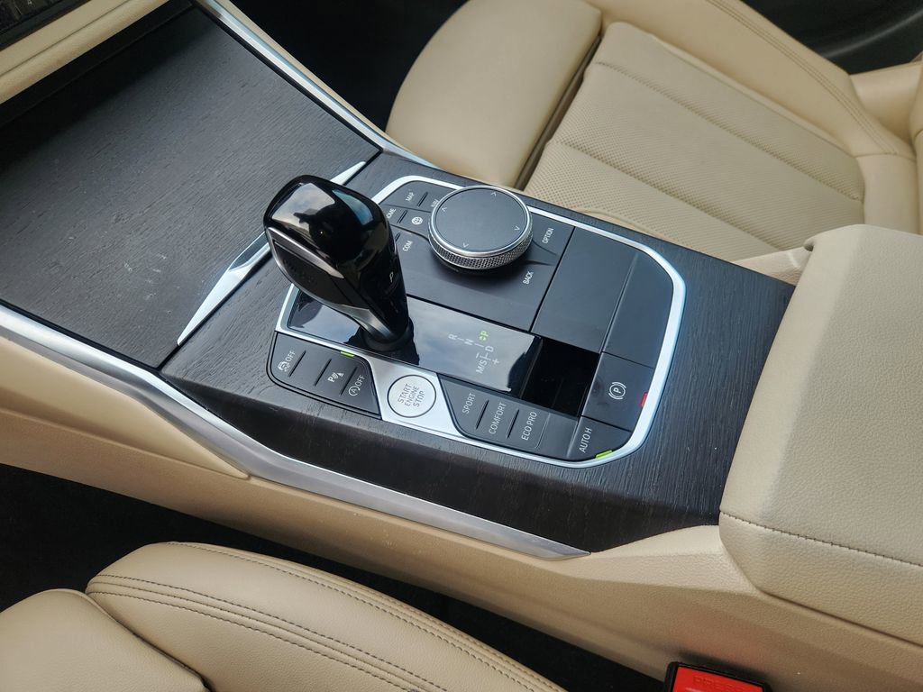 Used 2022 BMW 330i Sedan w/ Premium Package 2 image 20