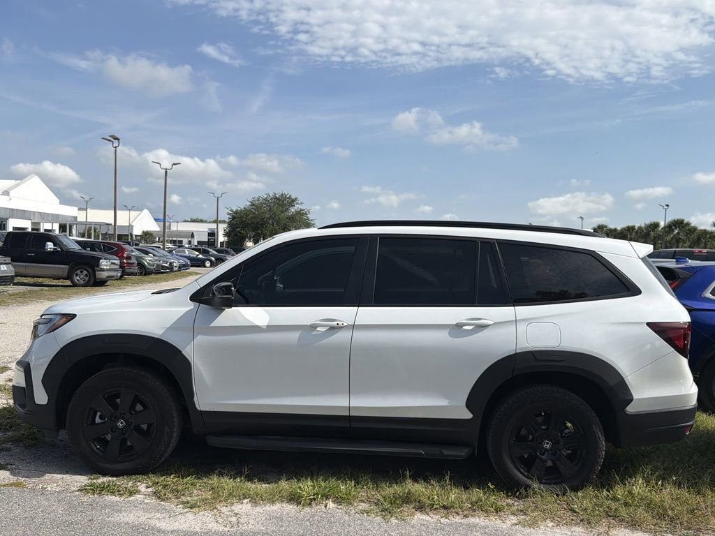 Used 2022 Honda Pilot TrailSport image 7