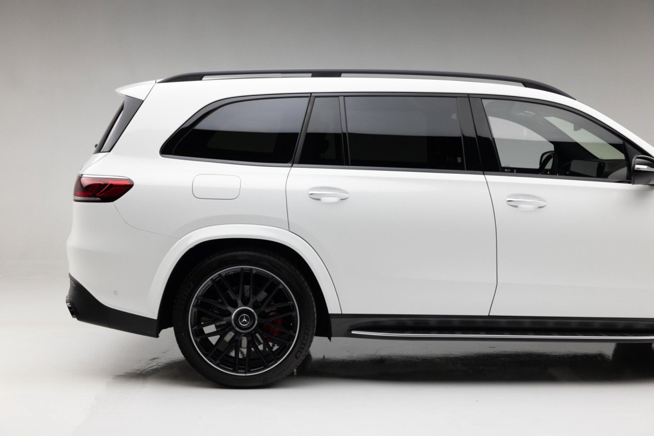 Used 2023 Mercedes-Benz GLS 63 AMG 4MATIC image 19