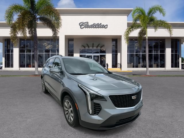 Certified 2023 Cadillac XT4 Sport FWD image 3