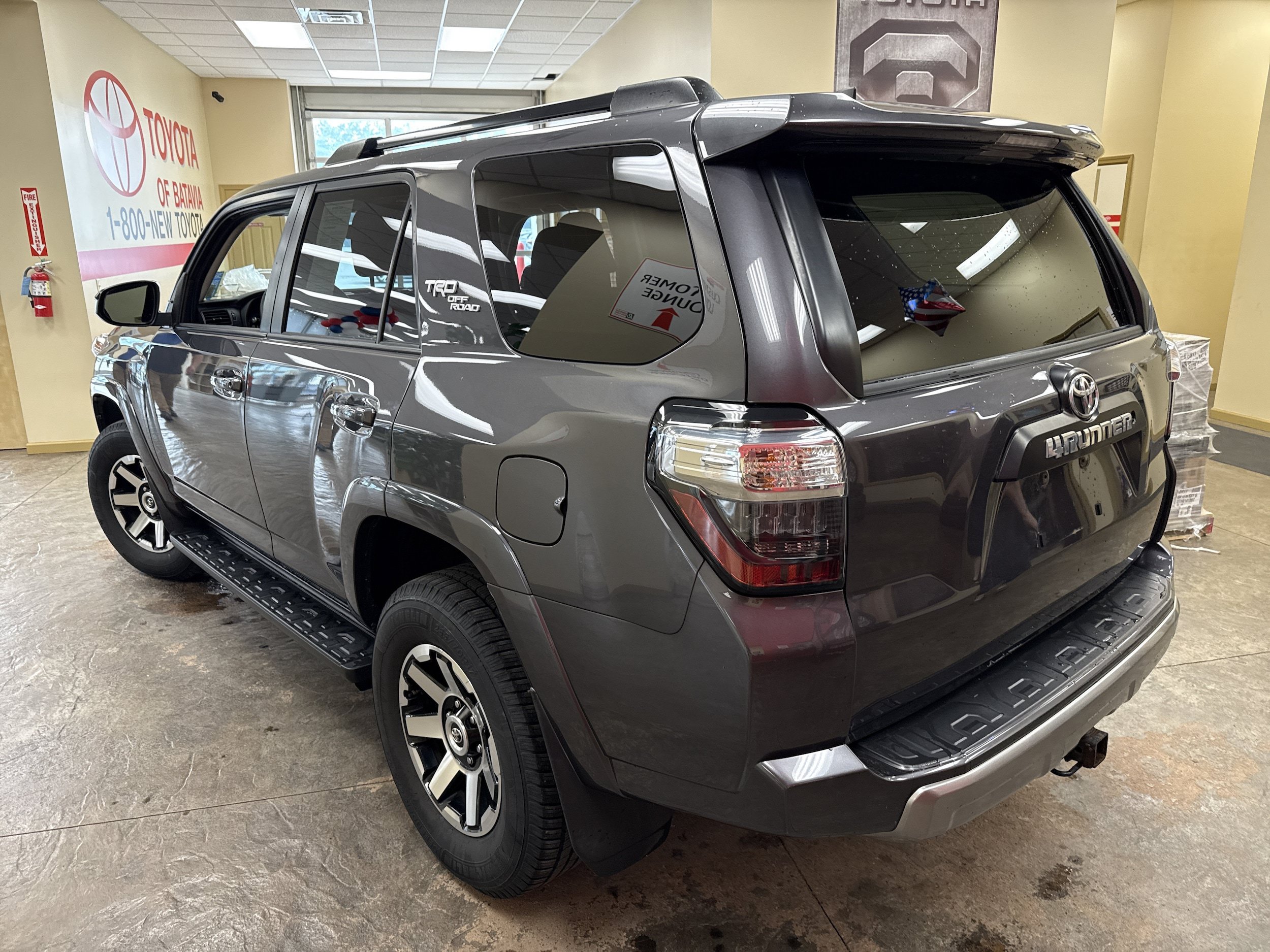 Used 2019 Toyota 4Runner TRD Off-Road AWD/4WD image 11