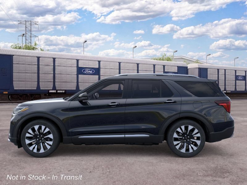 New 2026 Ford Explorer Platinum RWD image 3