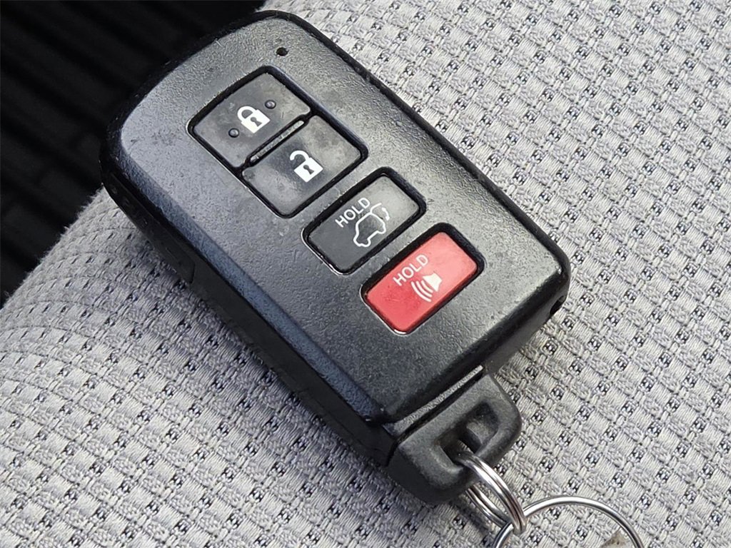 Used 2017 Toyota RAV4 XLE w/ All Weather Liner Package image 30