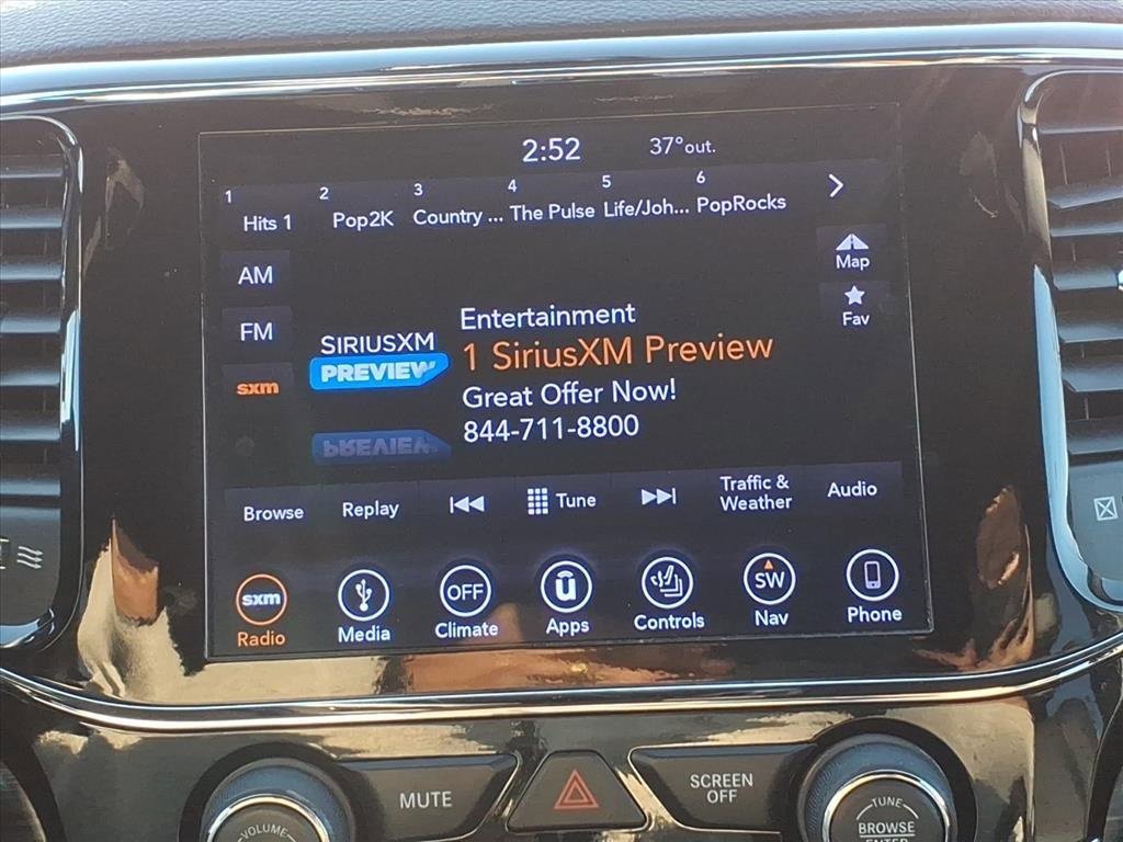 Used 2019 Jeep Grand Cherokee Altitude image 23