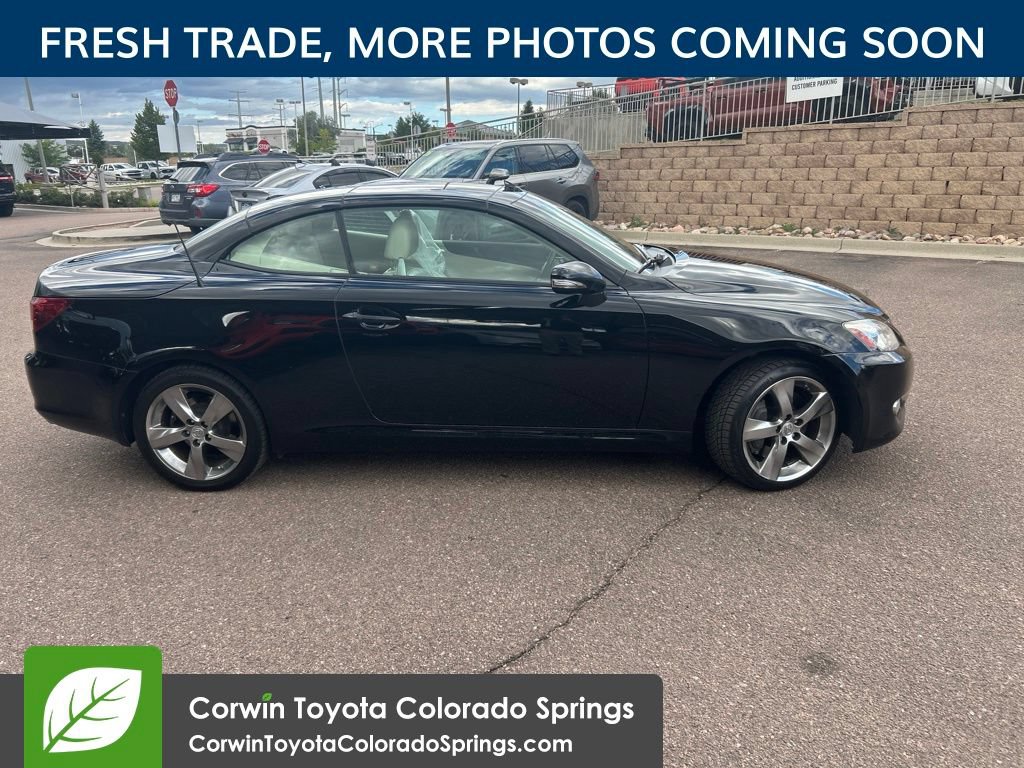 Used 2010 Lexus IS 350C w/ Luxury Pkg RWD image 2