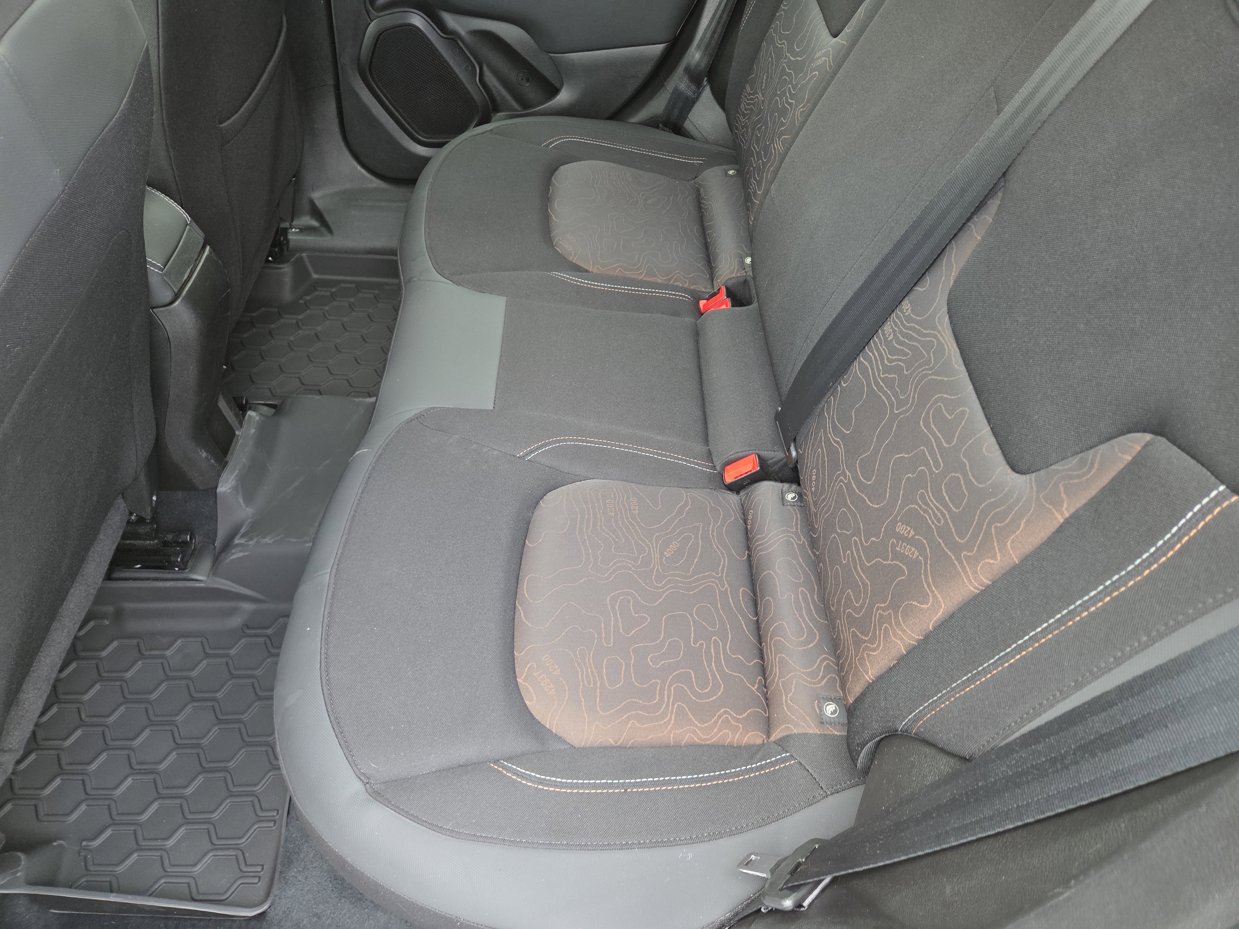 Certified 2023 Jeep Renegade Latitude AWD/4WD image 22