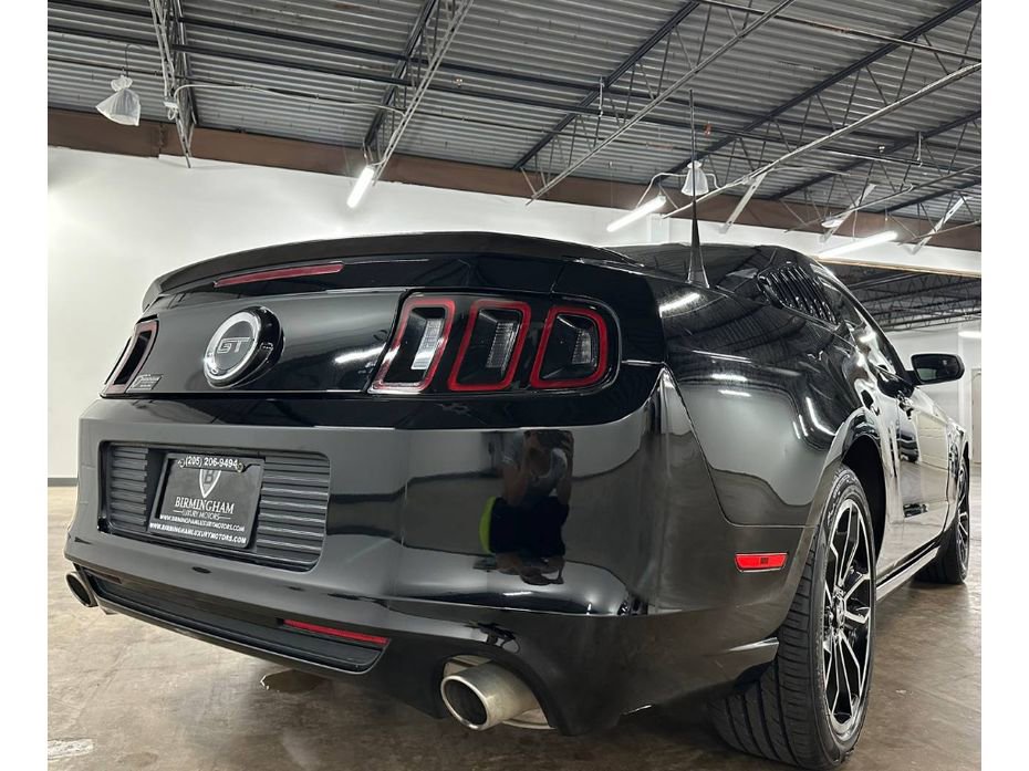 Used 2014 Ford Mustang GT w/ Equipment Group 301A RWD image 13