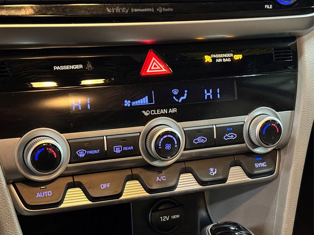 Used 2019 Hyundai Elantra Limited image 28