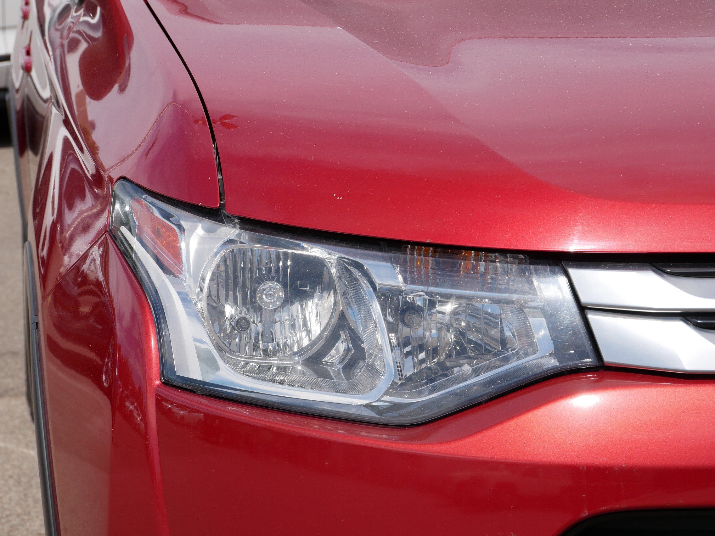 Used 2015 Mitsubishi Outlander SE FWD image 16