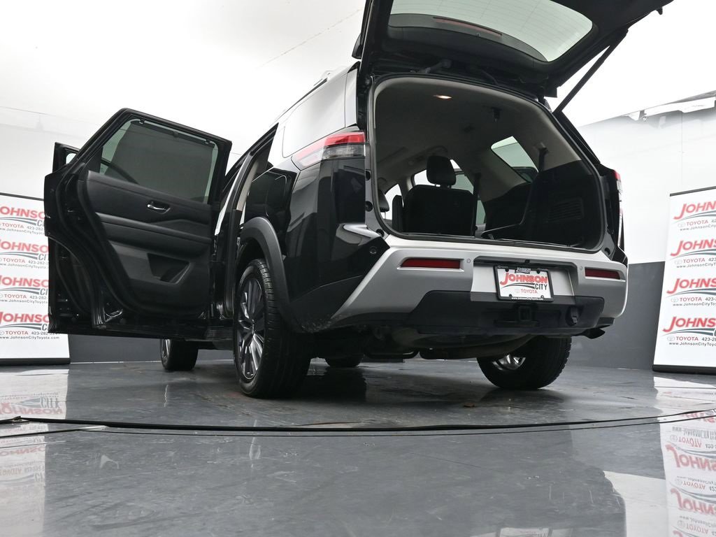 Used 2023 Nissan Pathfinder SL w/ SL Premium Package image 39