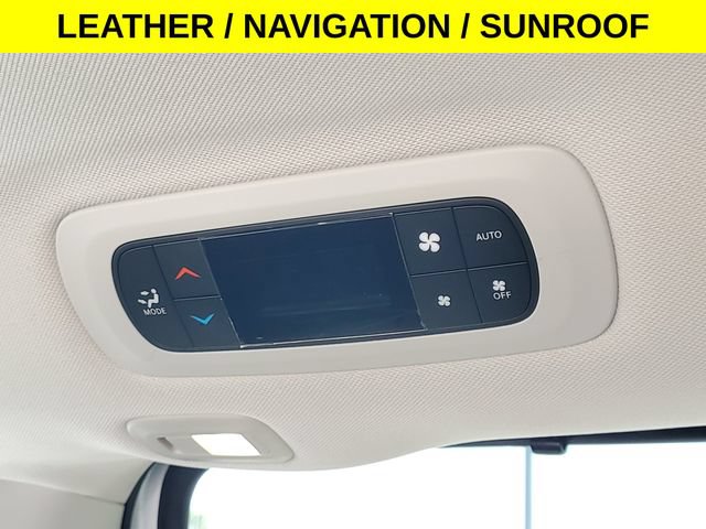 Used 2022 Chrysler Pacifica Limited FWD image 40