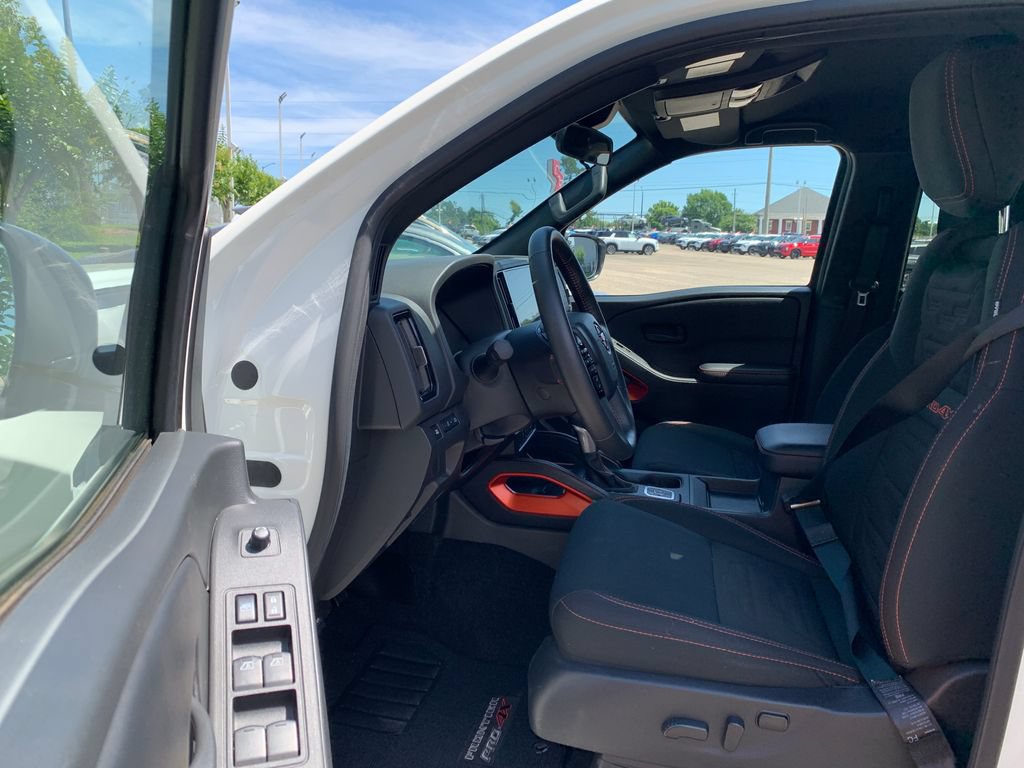 Used 2026 Nissan Frontier PRO-4X AWD/4WD image 20