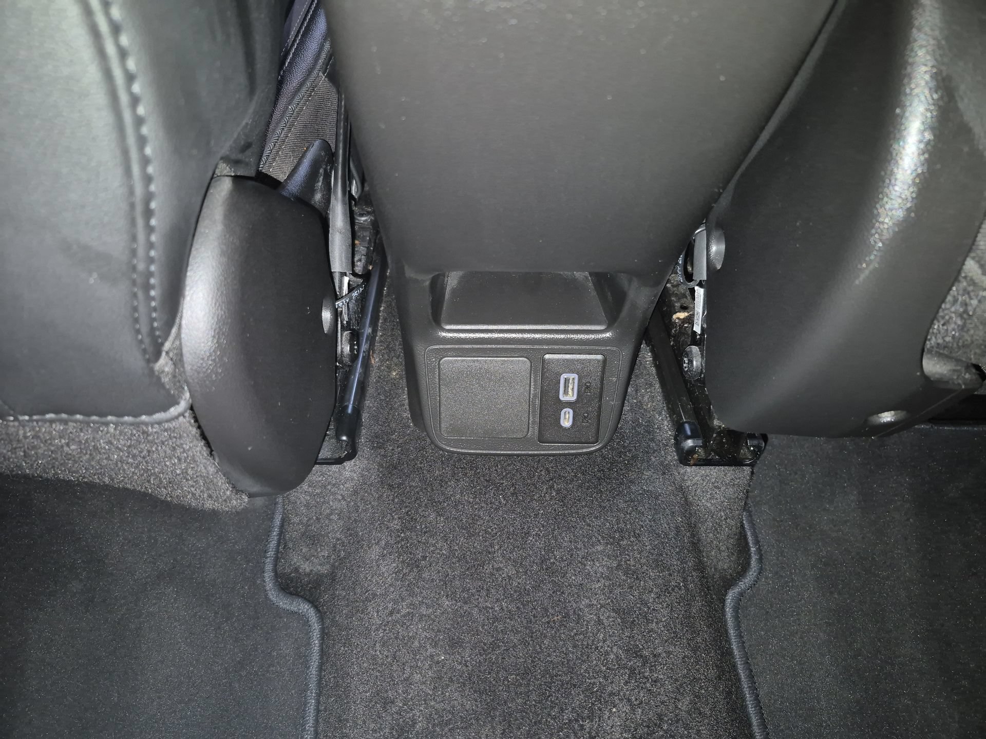 Used 2021 Buick Encore GX Select w/ Advanced Technology Package AWD/4WD image 22