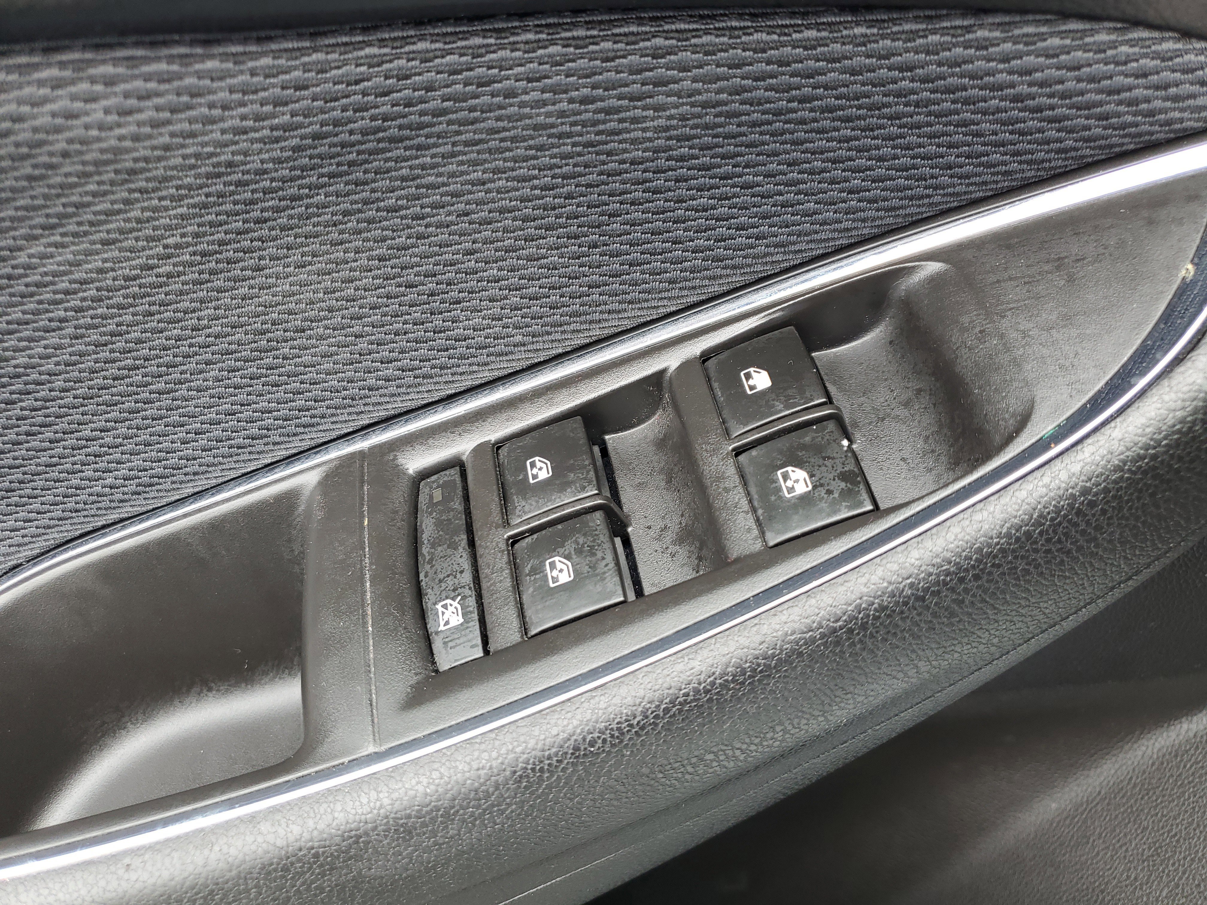 Used 2016 Chevrolet Cruze LS image 28