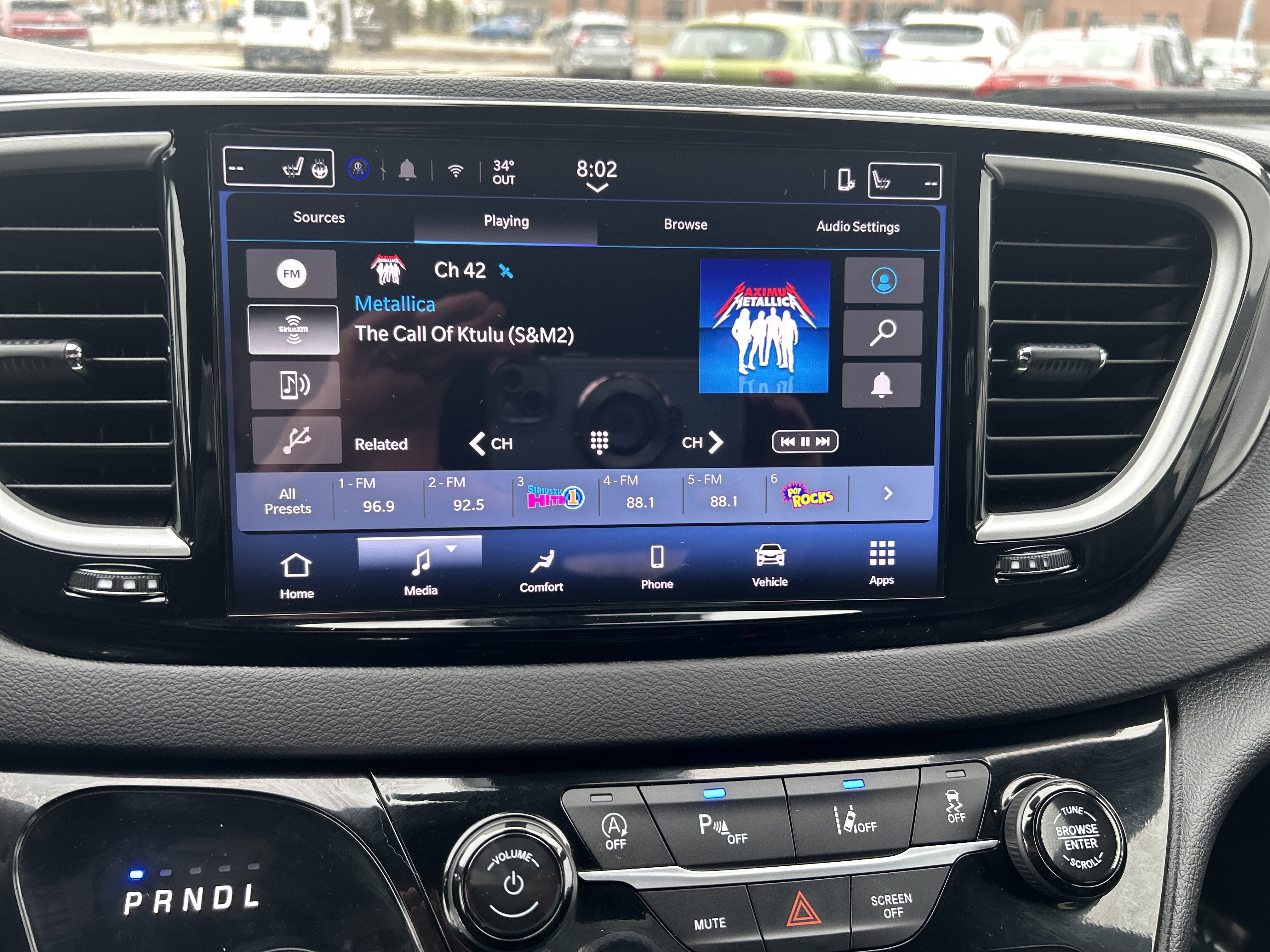 Used 2025 Chrysler Pacifica Select FWD image 26
