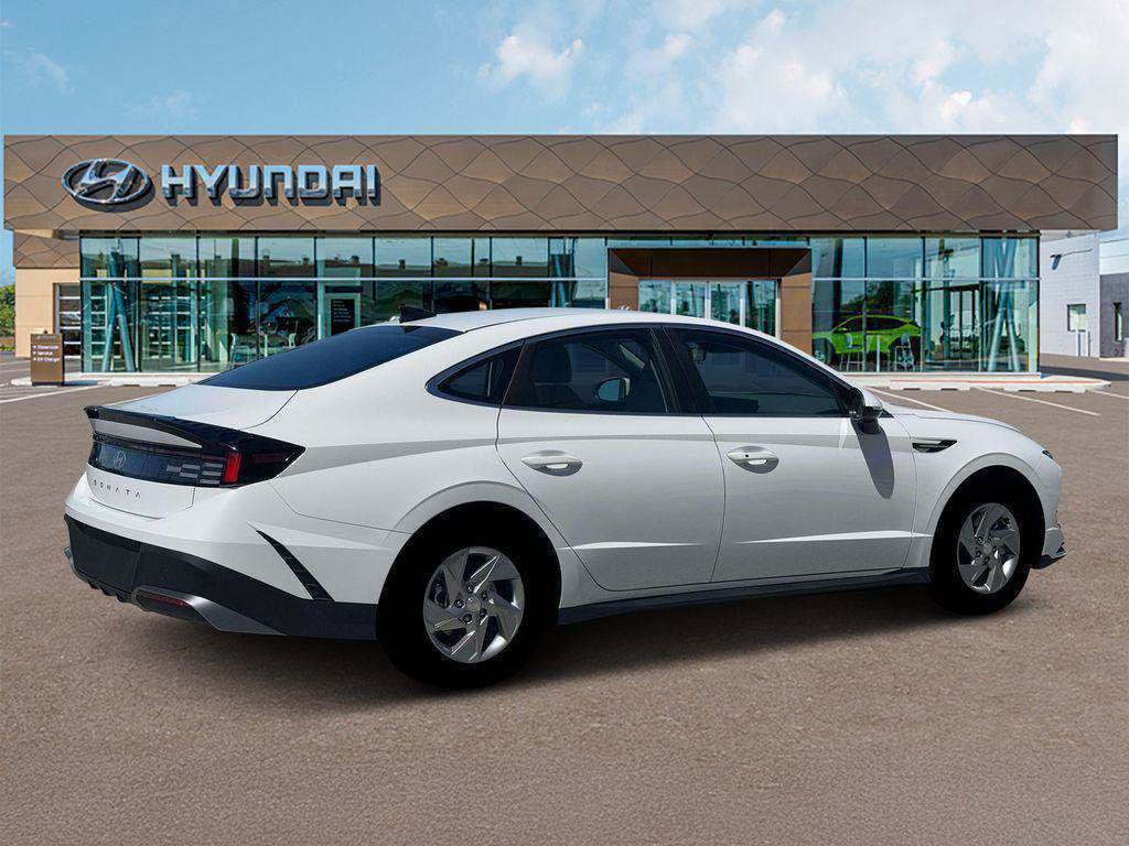 New 2026 Hyundai Sonata SE FWD image 8