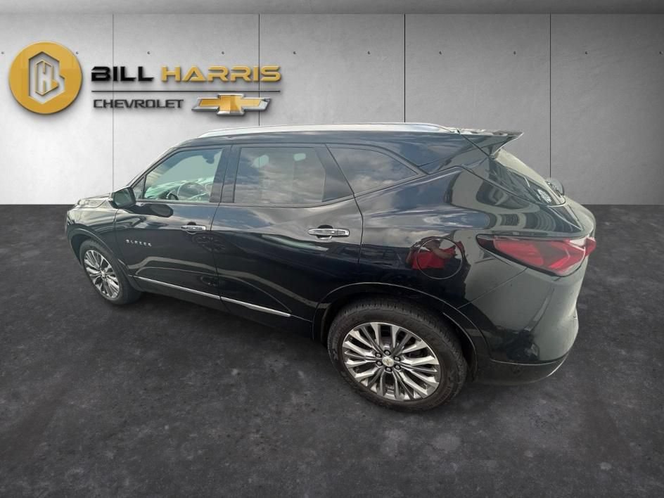 Used 2020 Chevrolet Blazer Premier w/ Driver Confidence II Package AWD/4WD image 11
