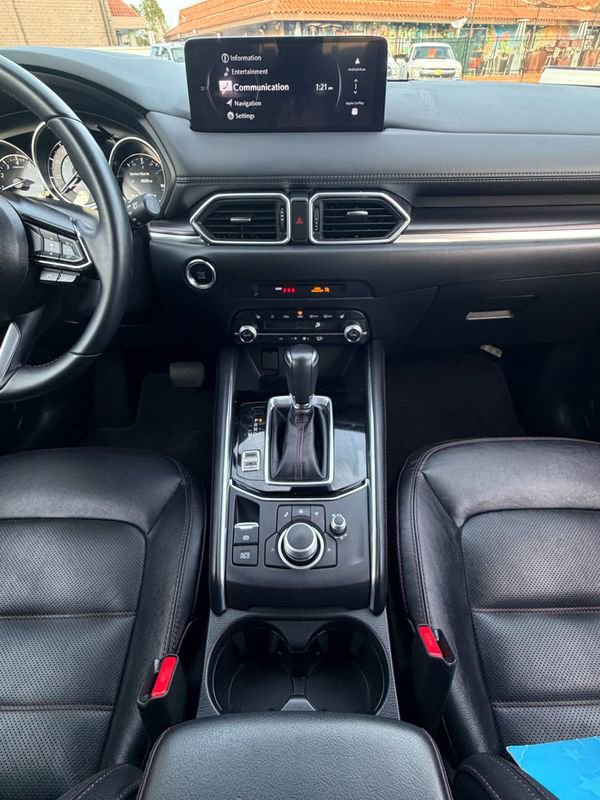 Used 2024 MAZDA CX-5 Carbon Edition image 39