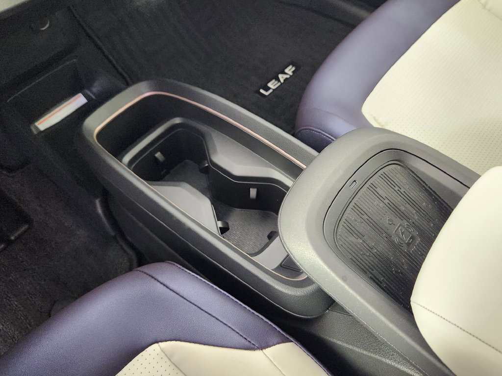 New 2026 Nissan Leaf SV+ w/ Floor Mat Package (SV+) FWD image 23