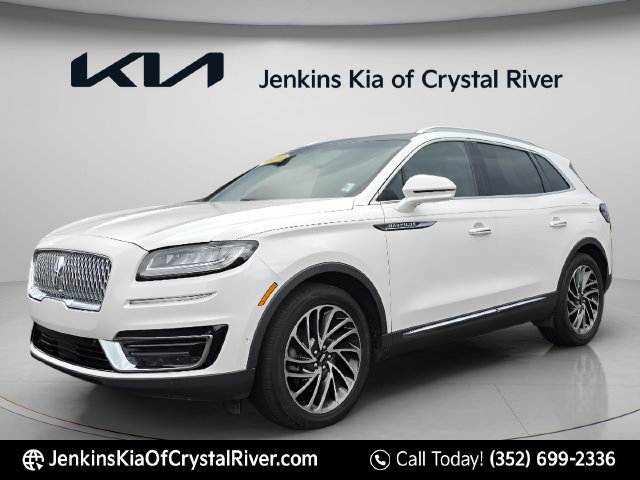 Used 2019 Lincoln Nautilus Reserve FWD image 14